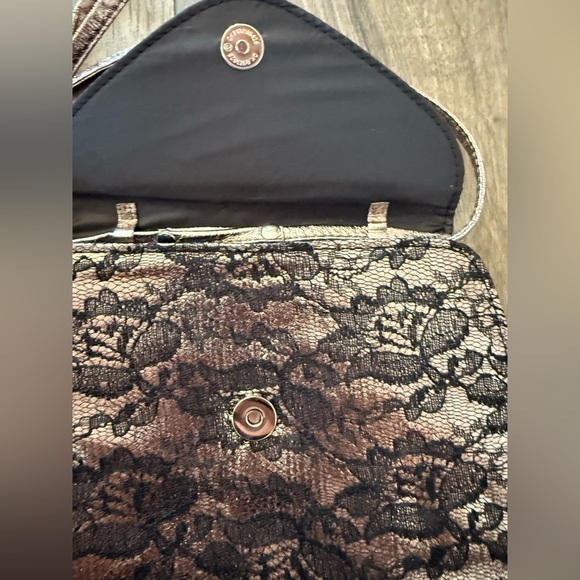 Neiman Marcus Floral Lace Shoulder Bag Purse - Picture 11 of 12